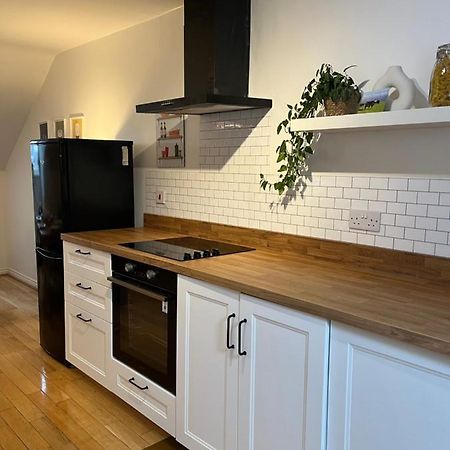 Homely 2 Story Cathedral City Apartment Durham Buitenkant foto